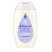 Panneau avant du flacon de 400 ml du nettoyant et shampoing JOHNSON’S® Soin peau sensible